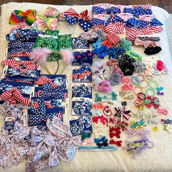 Bundle of little girls bows and barrettes pony tail holders hair ties - Picture 1 of 13